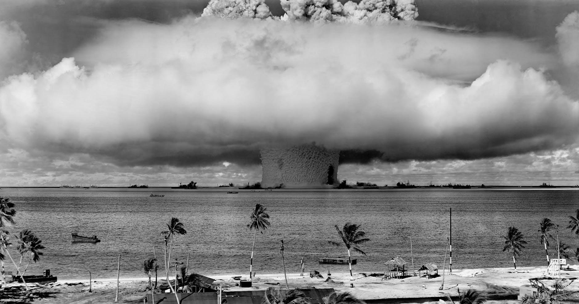 ☢️ 12. Runit Dome, Marshall Islands – The Nuclear Coffin
